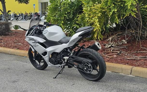 2024 Kawasaki Ninja 500 ABS