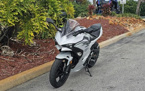 2024 Kawasaki Ninja 500 ABS