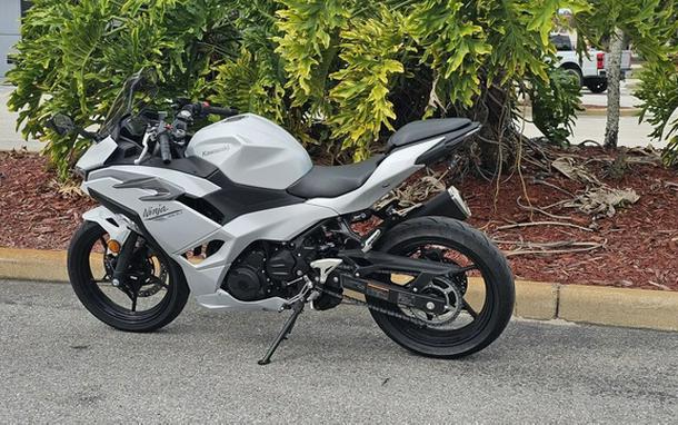 2024 Kawasaki Ninja 500 ABS