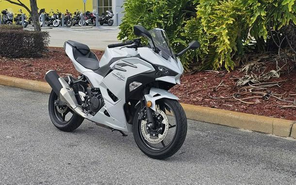 2024 Kawasaki Ninja 500 ABS