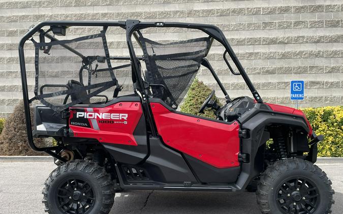 2024 Honda Pioneer 1000-5