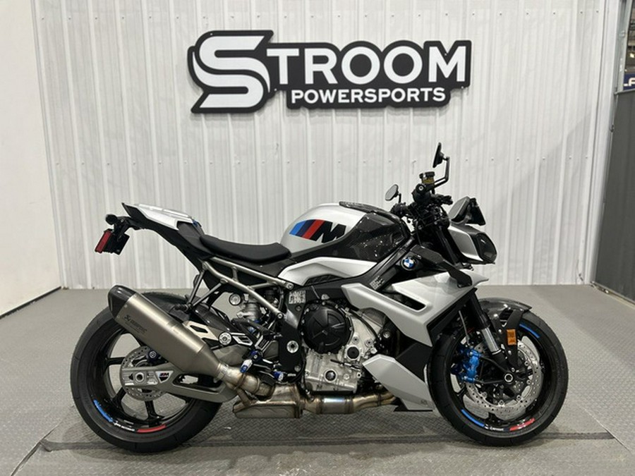 2026 BMW M 1000 R White Aluminum Metallic Matte 1000 R
