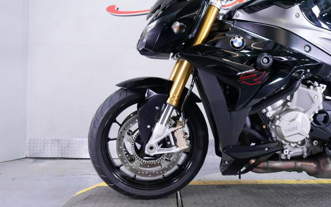 2016 BMW S 1000 R