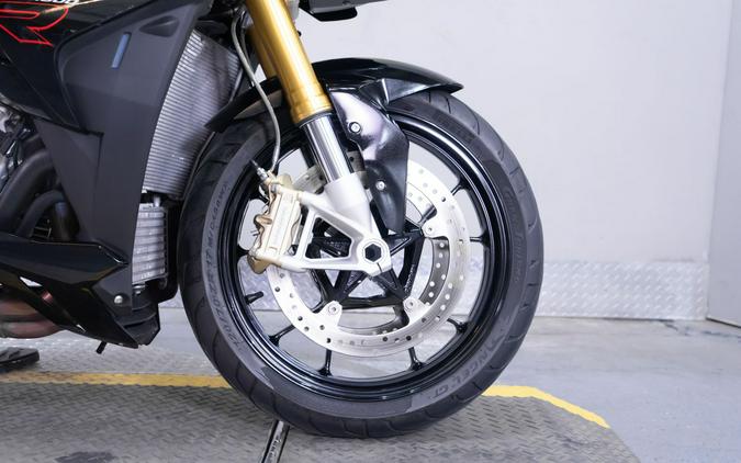2016 BMW S 1000 R