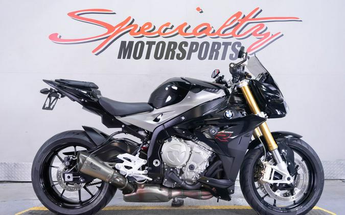 2016 BMW S 1000 R