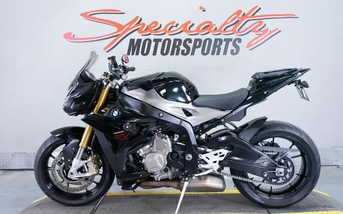 2016 BMW S 1000 R