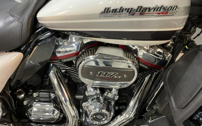 2020 Harley-Davidson CVO TRI GLIDE