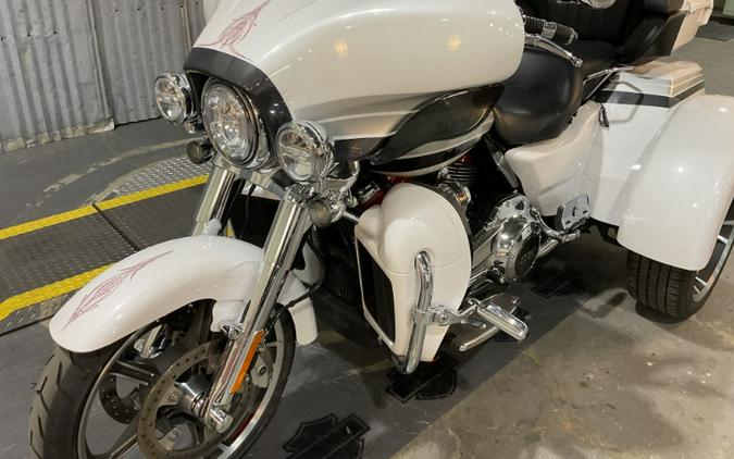 2020 Harley-Davidson CVO TRI GLIDE