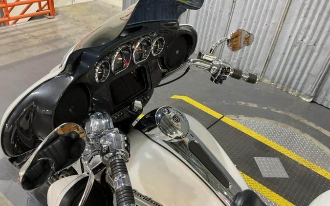 2020 Harley-Davidson CVO TRI GLIDE
