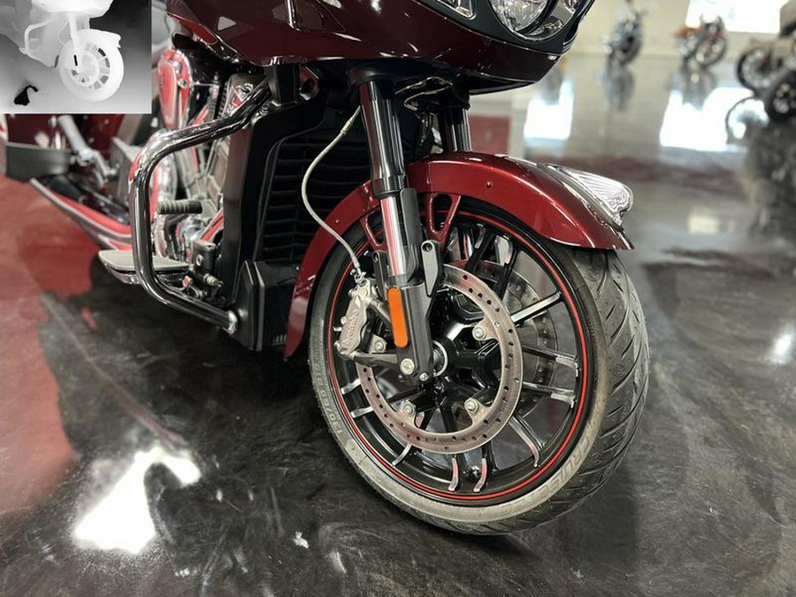 2022 Indian Motorcycle® Challenger® Limited Maroon Metallic