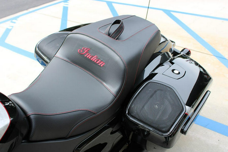 2024 Indian Motorcycle® Challenger® Elite Charcoal Candy/Black Candy