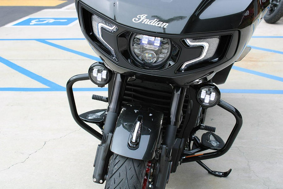 2024 Indian Motorcycle® Challenger® Elite Charcoal Candy/Black Candy