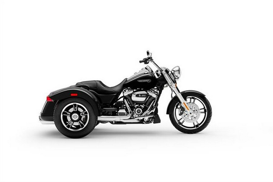 2021 Harley-Davidson Freewheeler FLTRT 1,761 miles Vivid Black