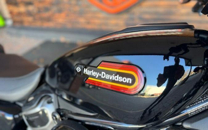 RH975S 2023 Nightster™ Special