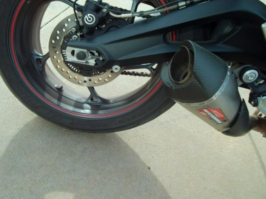 2022 Triumph STREET TRIPLE R&R LOW