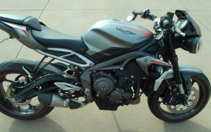 2022 Triumph STREET TRIPLE R&R LOW