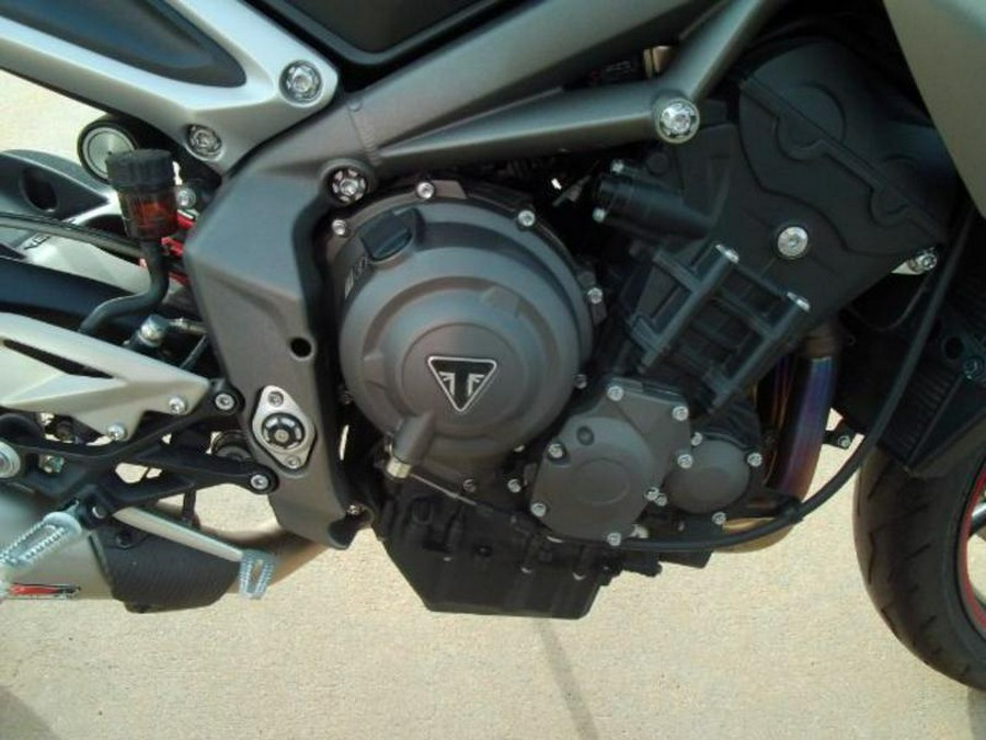 2022 Triumph STREET TRIPLE R&R LOW