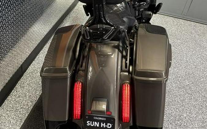 2021 Harley-Davidson® FLTRXSE - CVO™ Road Glide®