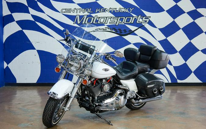 2004 ROAD KING CLASSIC - Harley-Davidson®