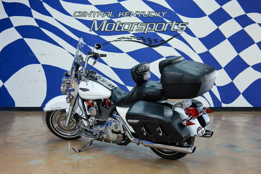 2004 ROAD KING CLASSIC - Harley-Davidson®