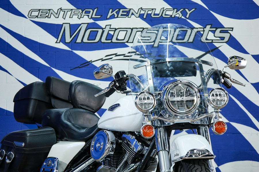 2004 ROAD KING CLASSIC - Harley-Davidson®