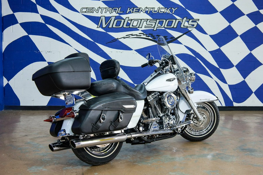 2004 ROAD KING CLASSIC - Harley-Davidson®