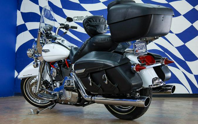 2004 ROAD KING CLASSIC - Harley-Davidson®