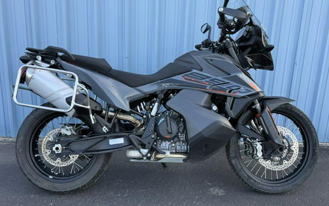 2021 KTM 890 ADVENTURE