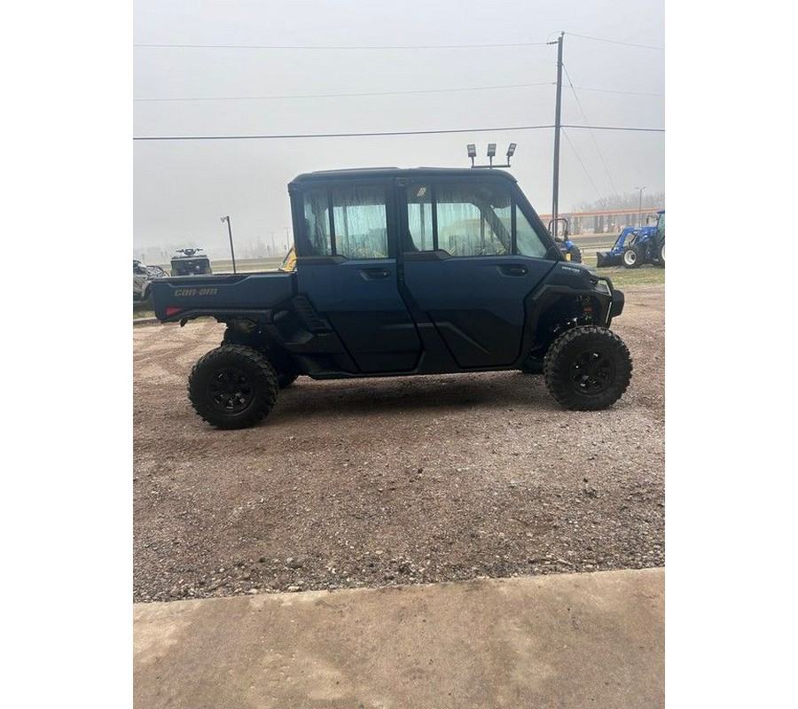2026 Can-Am® Defender MAX XT CAB HD11