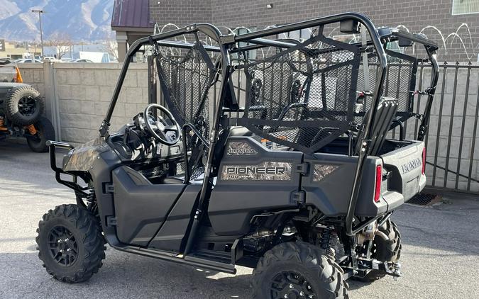 2024 Honda Pioneer 700-4