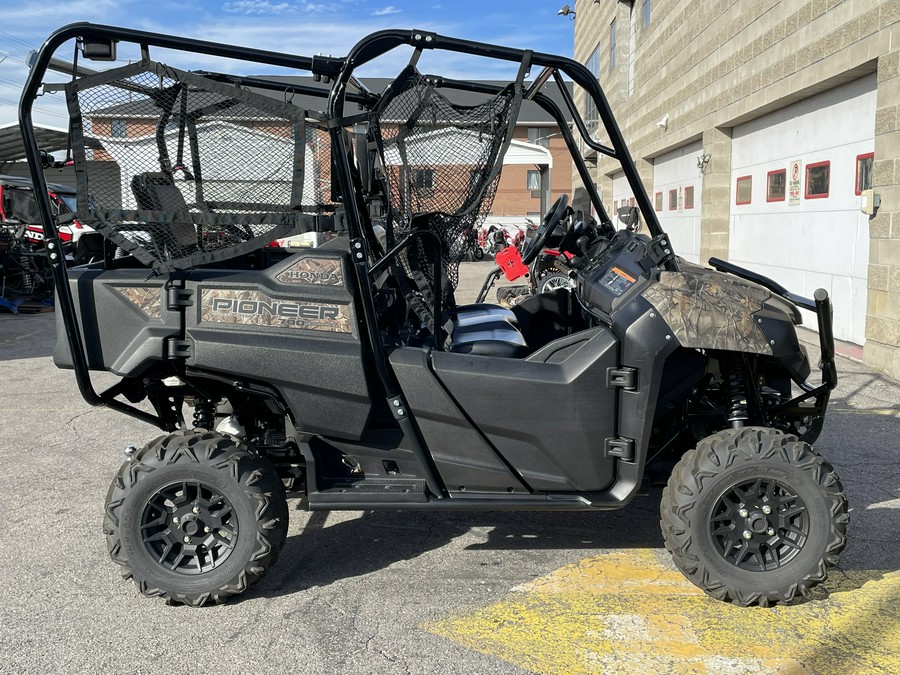 2024 Honda Pioneer 700-4