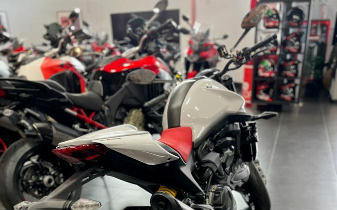 2025 Ducati Monster 937+