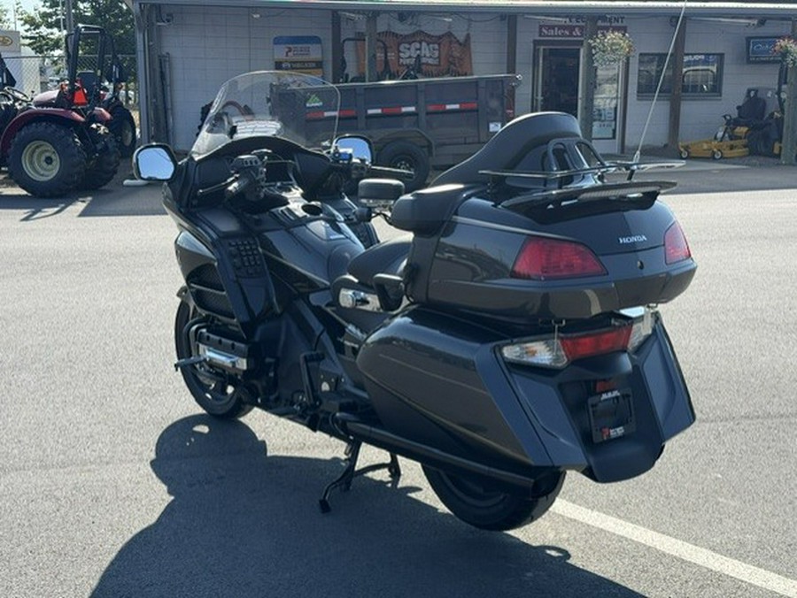 2016 Honda Gold Wing Audio Comfort Navi XM - Grey/Black