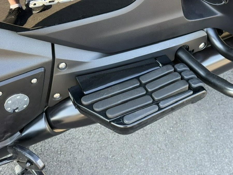 2016 Honda Gold Wing Audio Comfort Navi XM - Grey/Black