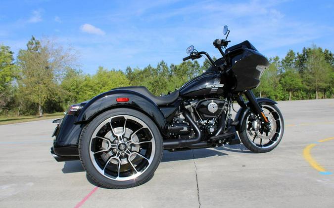 2026 Harley-Davidson® FLTRT - Road Glide® 3