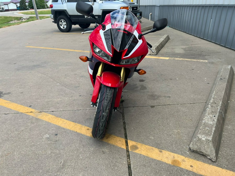 2024 Honda CBR600RR