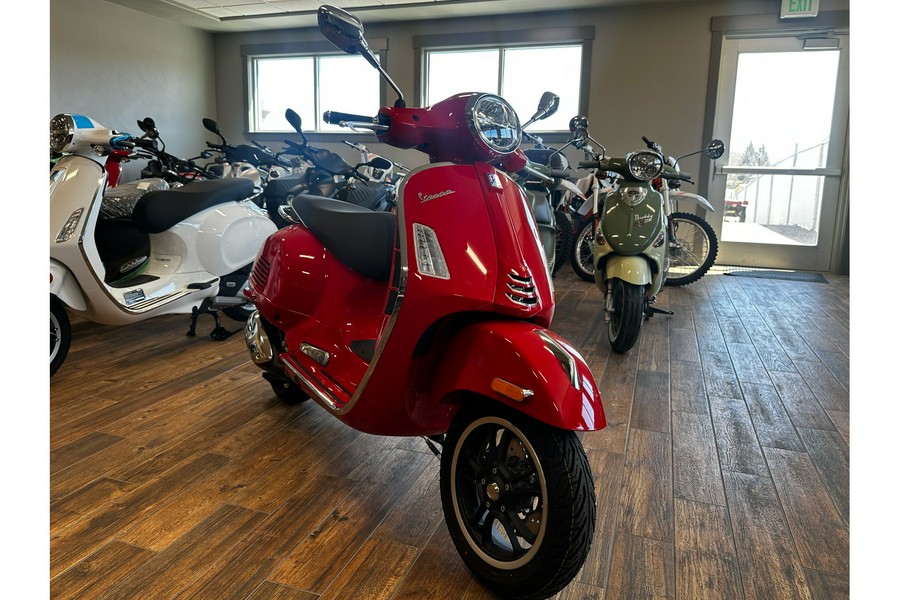 2025 Vespa GTS SUPER 300