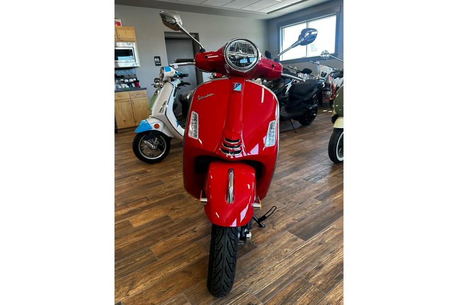 2025 Vespa GTS SUPER 300