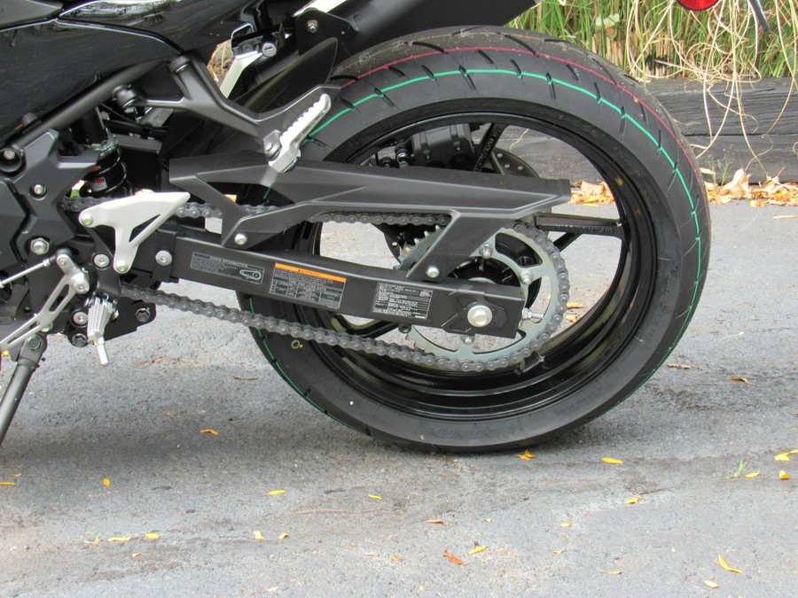 2026 Kawasaki Ninja 500 SE ABS