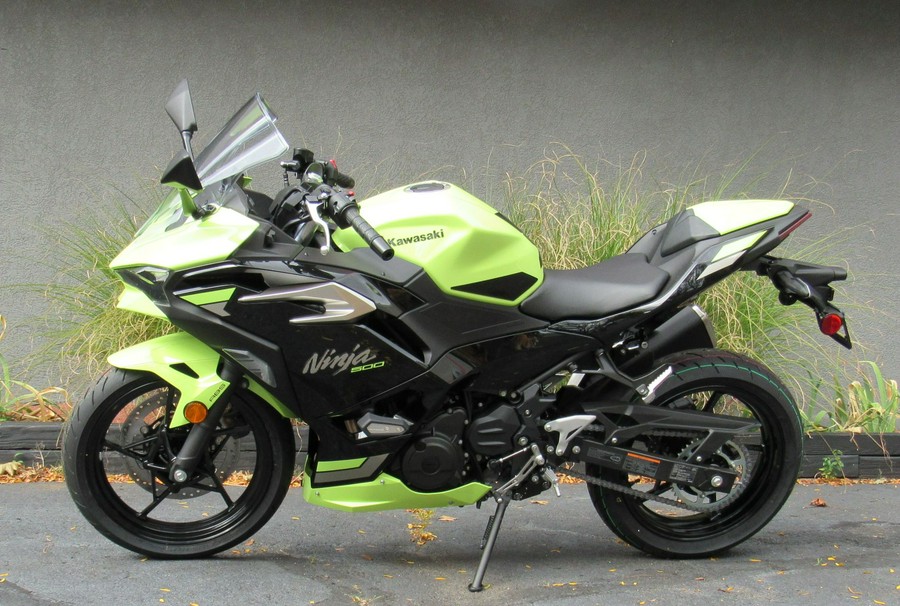 2026 Kawasaki Ninja 500 SE ABS