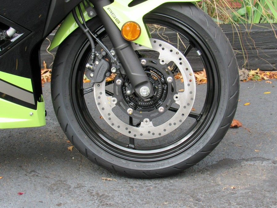 2026 Kawasaki Ninja 500 SE ABS