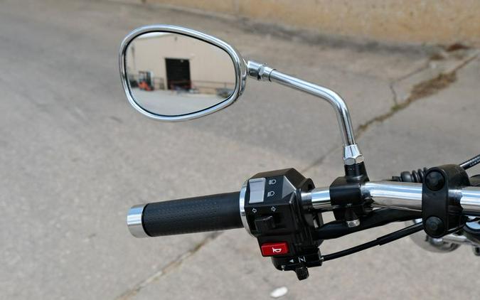 New 2025 YAMAHA V STAR 250