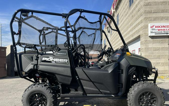 2025 Honda Pioneer 700-4