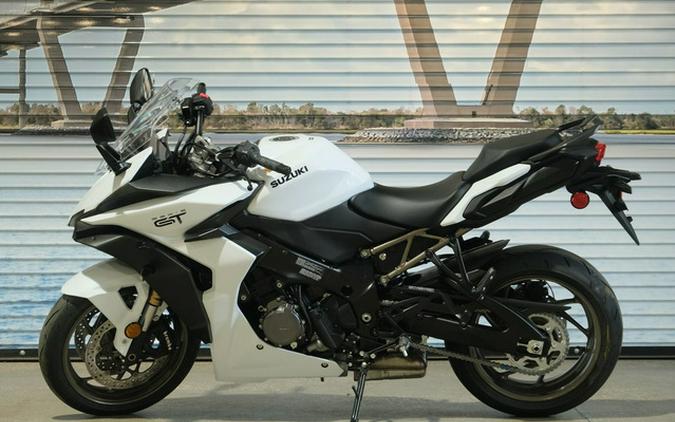2026 Suzuki GSX-S 1000GT