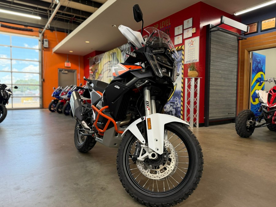2026 KTM 1390 Super Adventure R