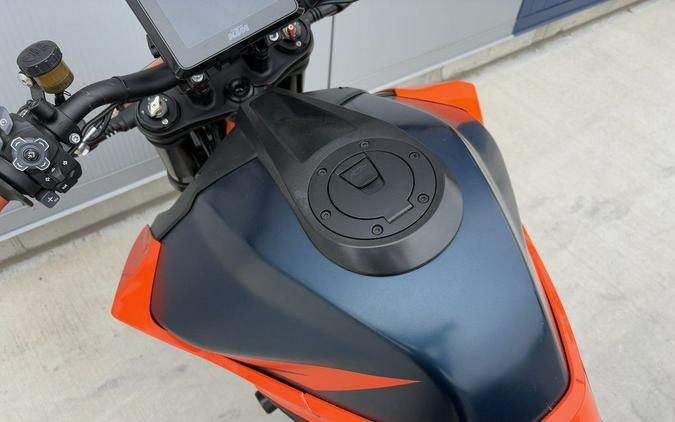 2020 KTM 1290 Super Duke R