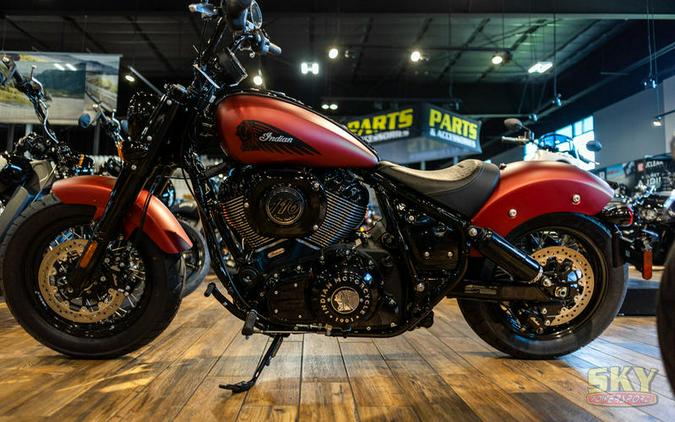 2024 Indian Motorcycle® Chief Bobber Dark Horse® Sunset Red Smoke