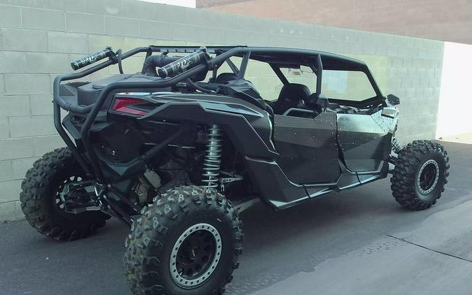 2018 Can-Am® Maverick™ X3 MAX X™ rs TURBO R