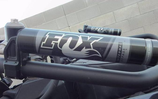 2018 Can-Am® Maverick™ X3 MAX X™ rs TURBO R