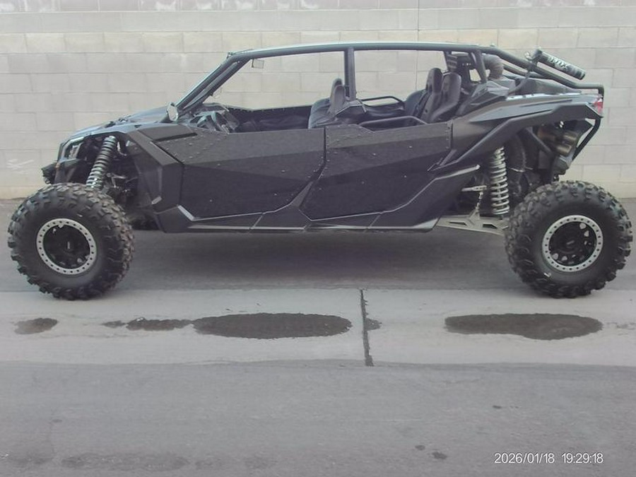 2018 Can-Am® Maverick™ X3 MAX X™ rs TURBO R